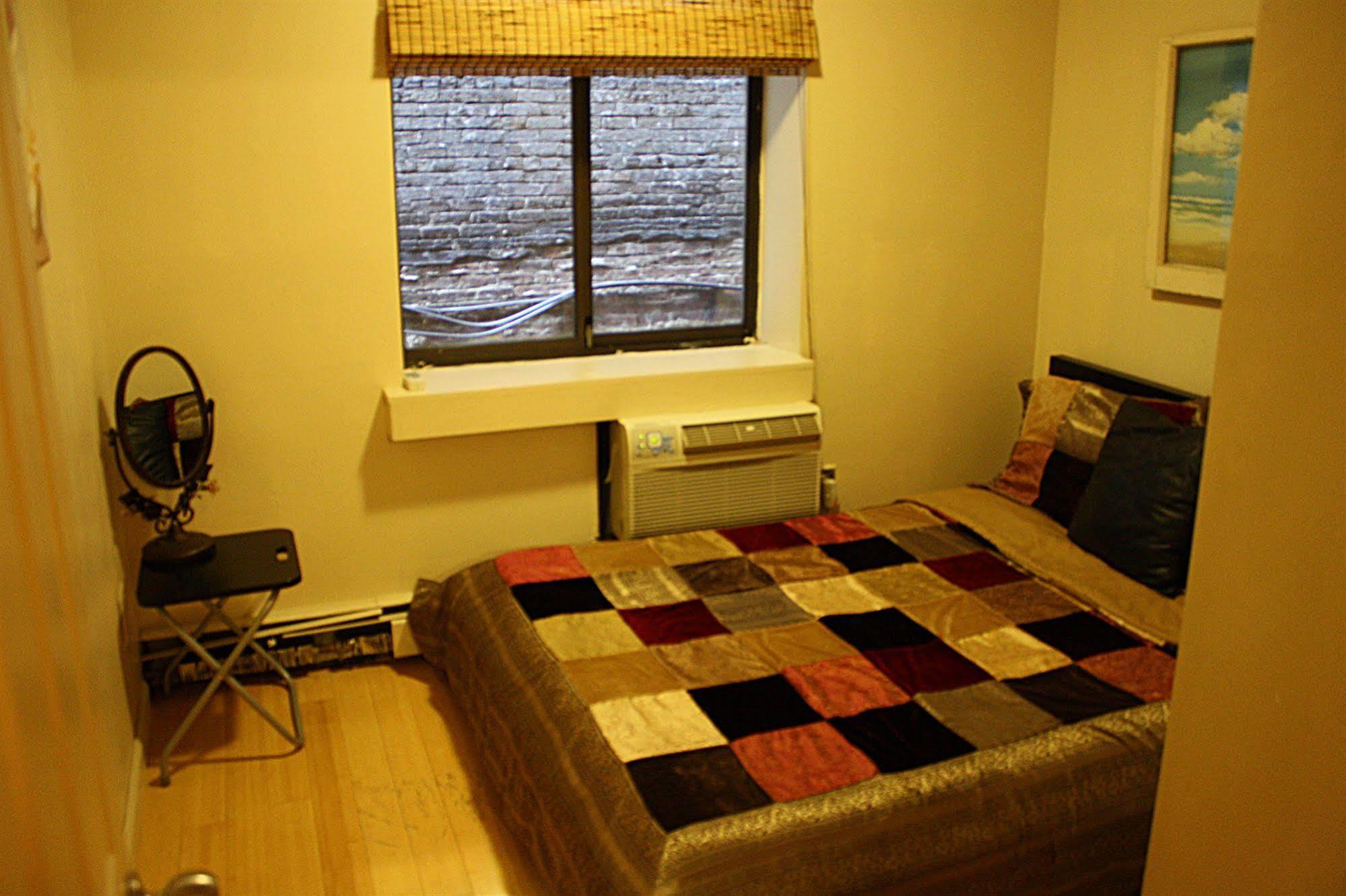 Serene Homes E25 New York Extérieur photo